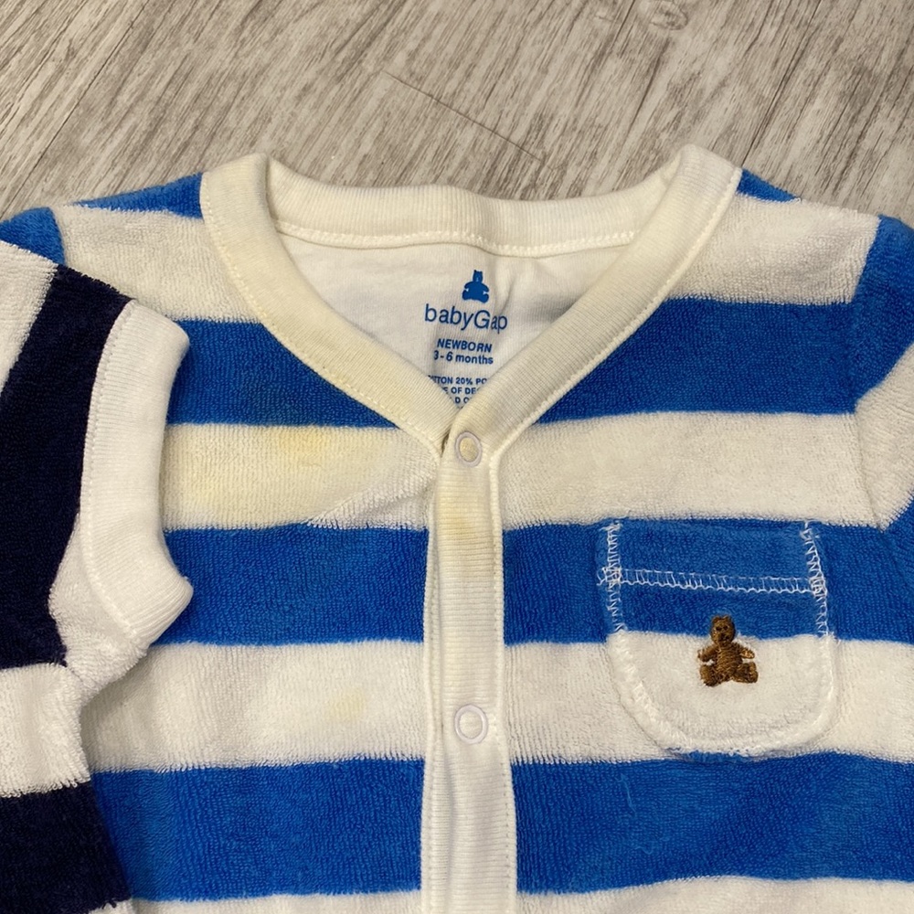 Baby gap. Size 3-6 months. Striped terry outfits - Picture 3 of 6